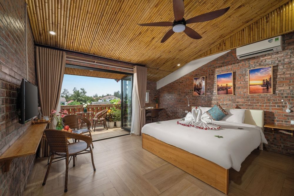 Hoi An Golden Bamboo An Bang Beach Villa & Spa 1