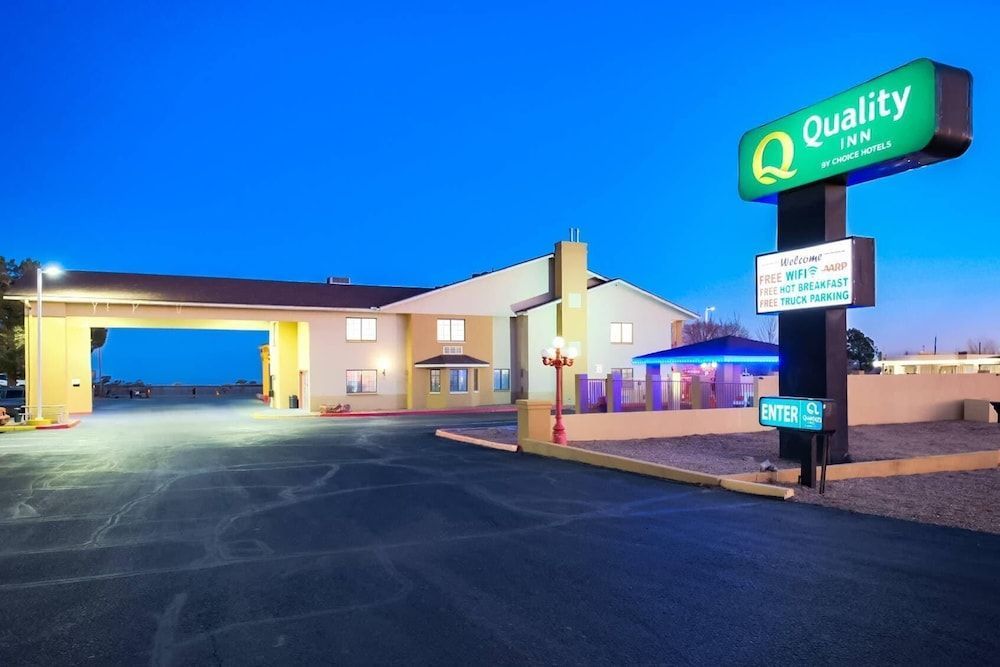 Quality Inn Holbrook near Petrified Forest 1