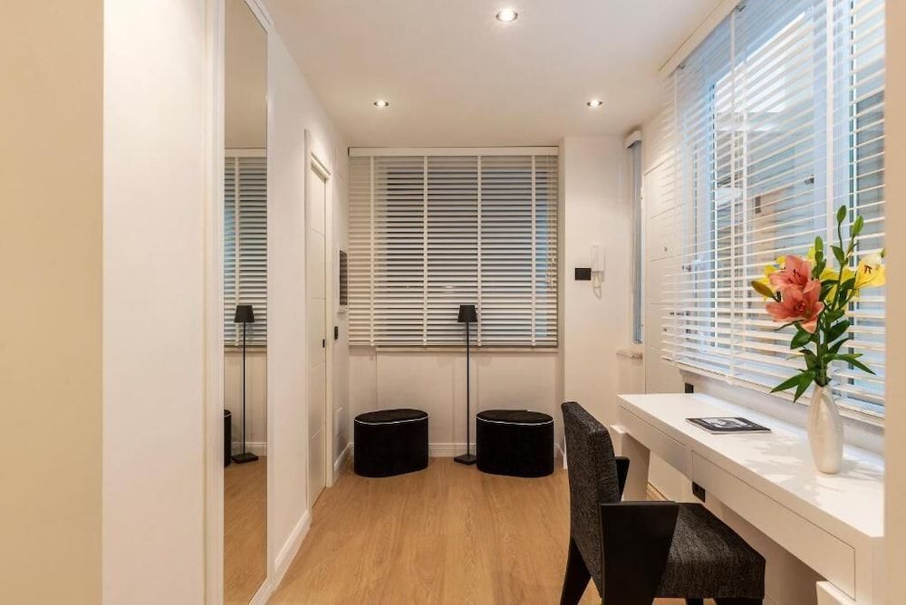 JOIVY Elegant Suites Near Villa Borghese 2