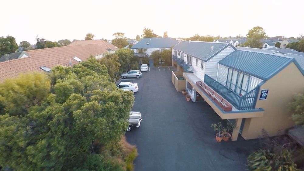 Sherborne Motor Lodge 1