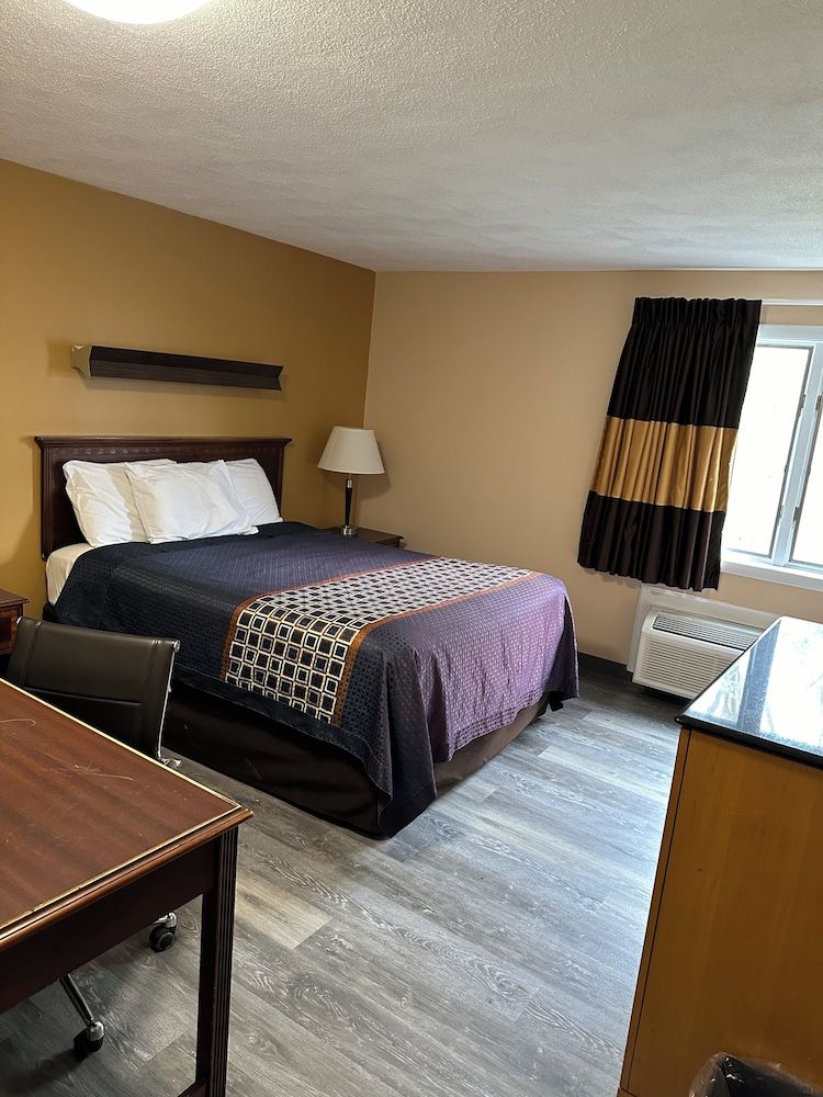 Wickford Motor Inn 2