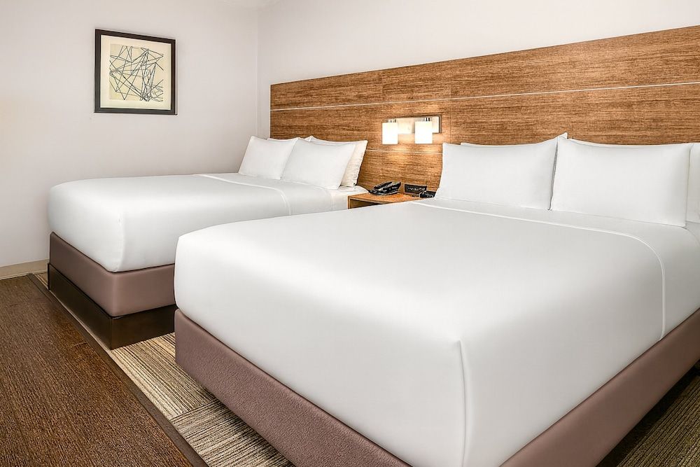 Holiday Inn Express MYRTLE BEACH-BROADWAY@THE BCH by IHG 2
