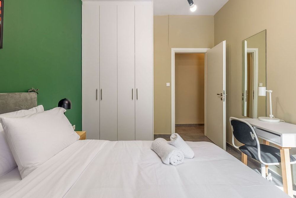 Snug by Zoia Living 1