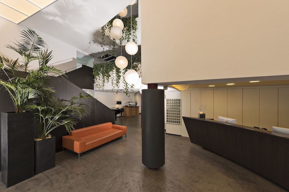 Bio & Wellnesshotel Pazeider - Healing Garden above Meran 2