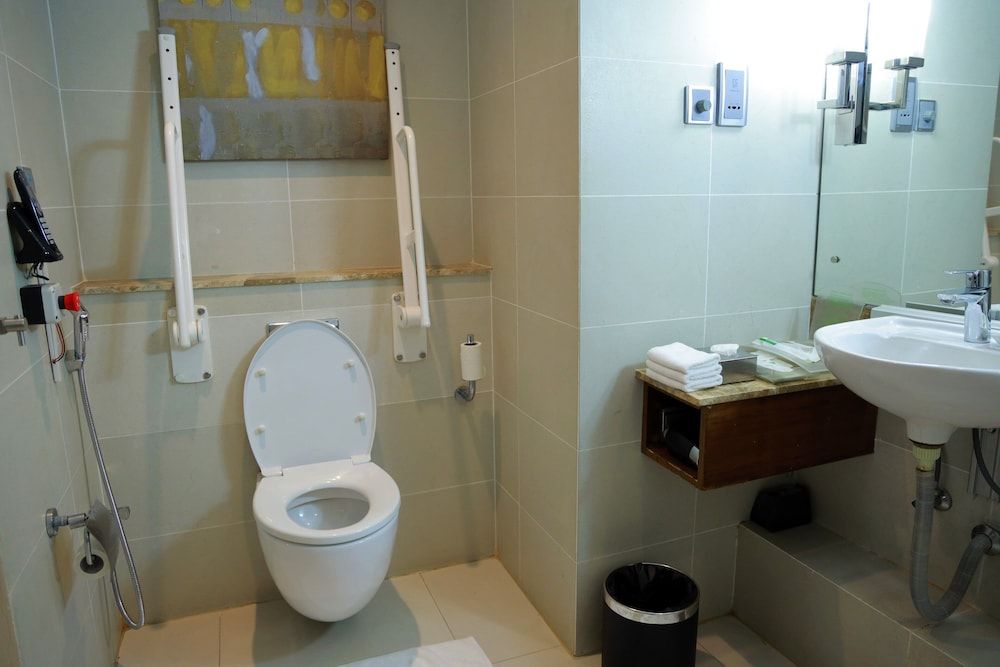 Holiday Inn COCHIN by IHG 1