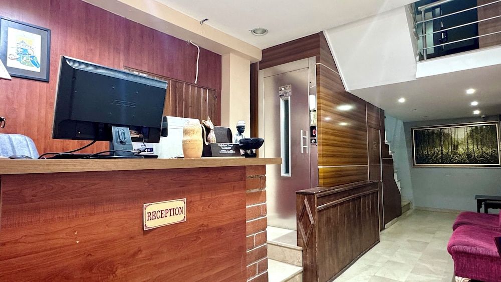 Rozza Hotel 1