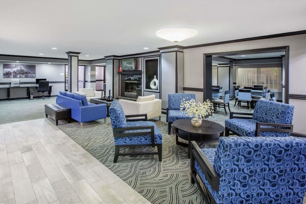 Americas Best Value Inn Canton 1