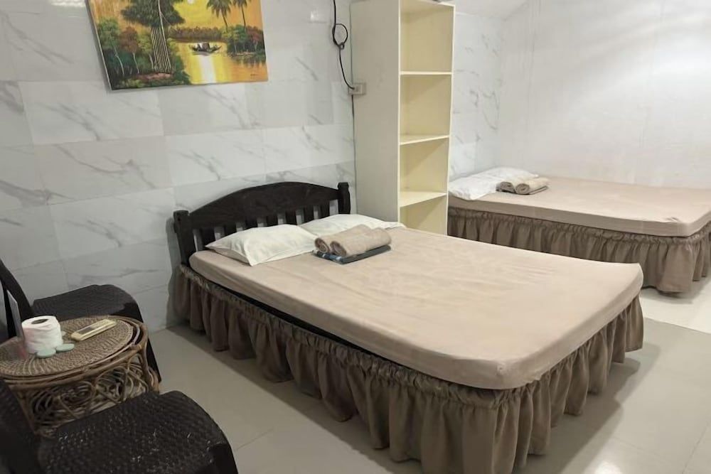 Monaliza Surf Resort La Union 1