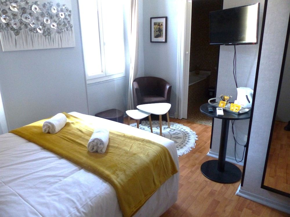 Hotel Le Rochegude 1