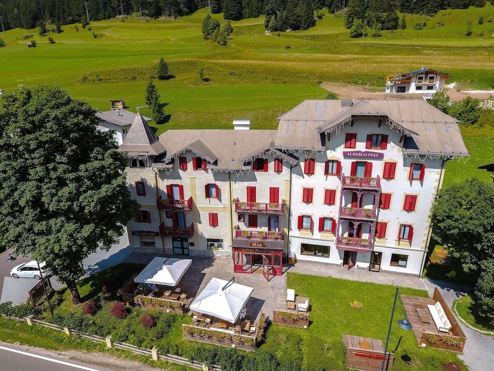 GH Hotel Piaz 1