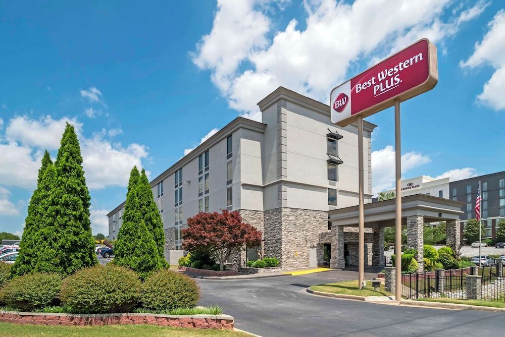 Best Western Plus Greenville I-385 Inn & Suites 1