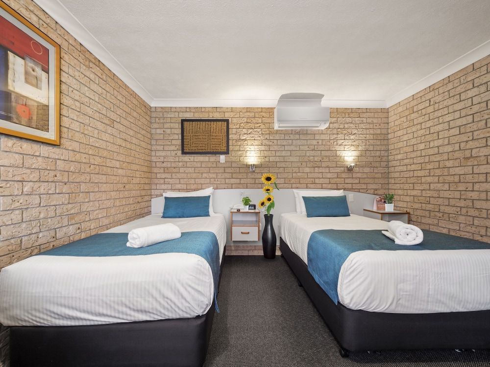 Kennedy Drive Boutique Motel & Nursery- Close To City Centre & Airport - 24 Hour Self Check-In 2