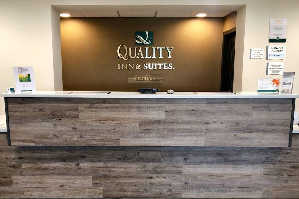 Quality Inn & Suites Paragould 2