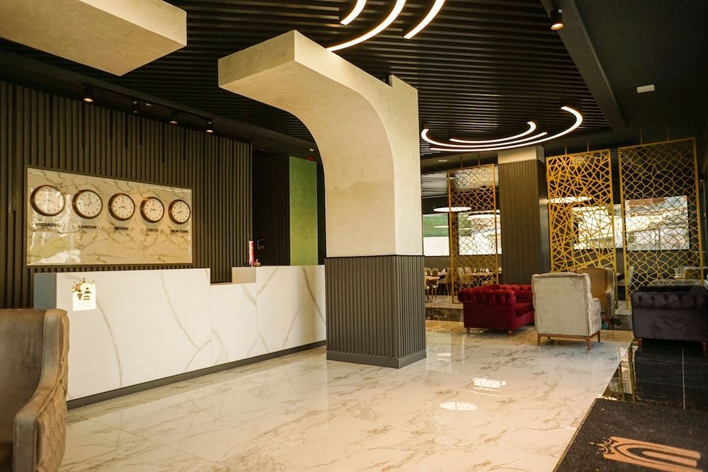 Aram Otel Business & Luxury 2