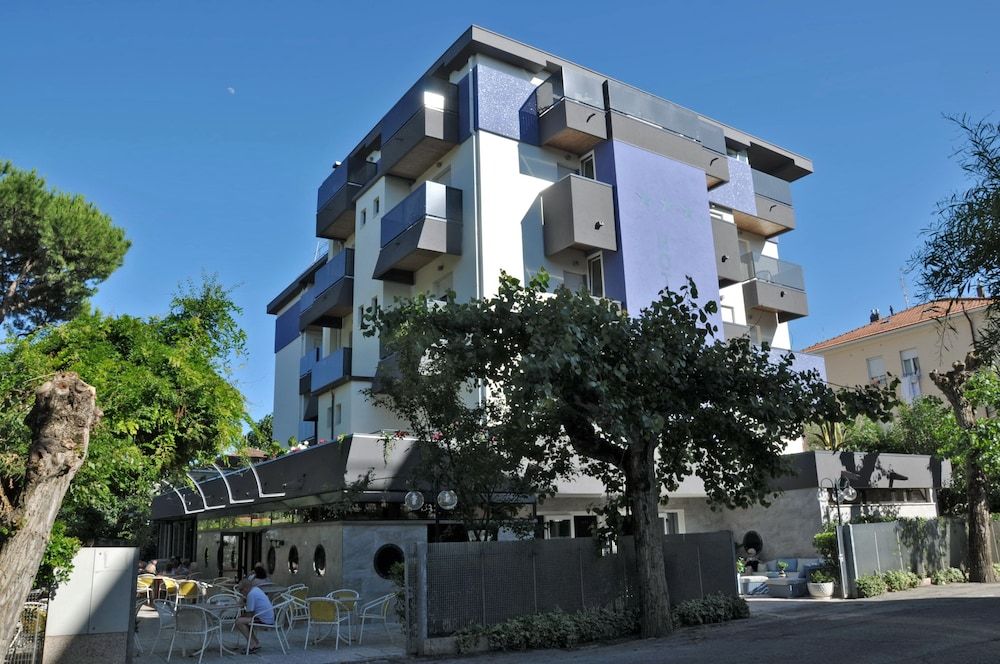 Hotel Carol & Residence Grazia 1