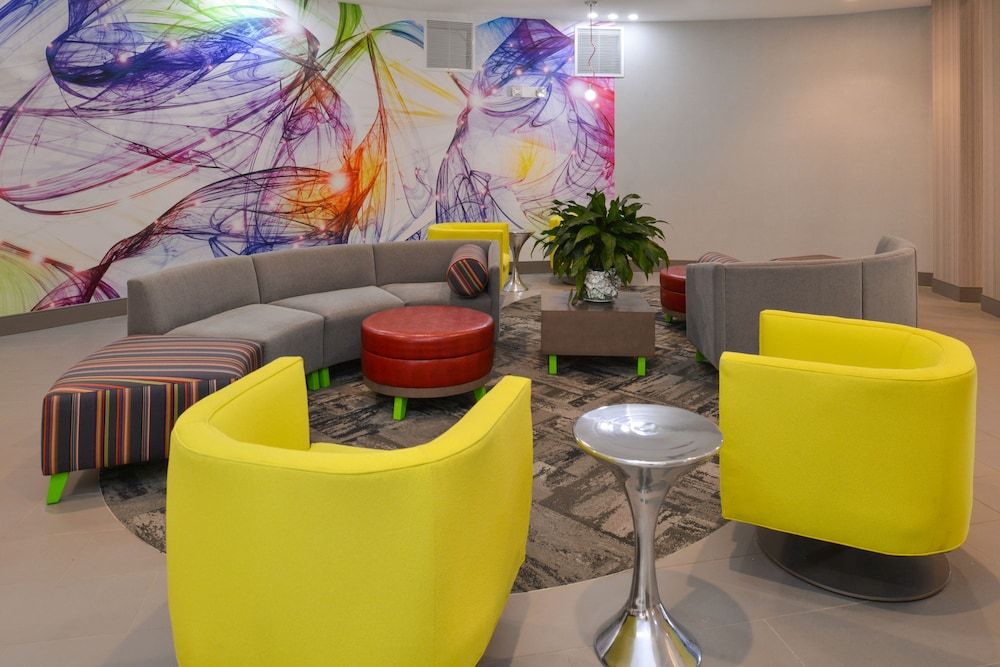 Holiday Inn Express & Suites SHIPPENSBURG by IHG 2