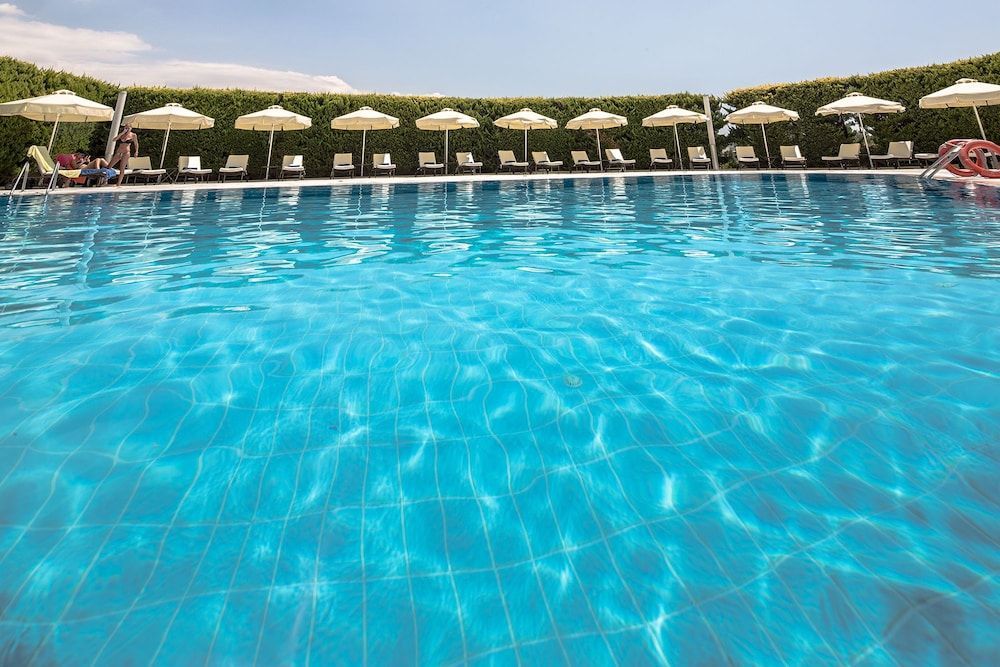 Dekelia Hotel 1