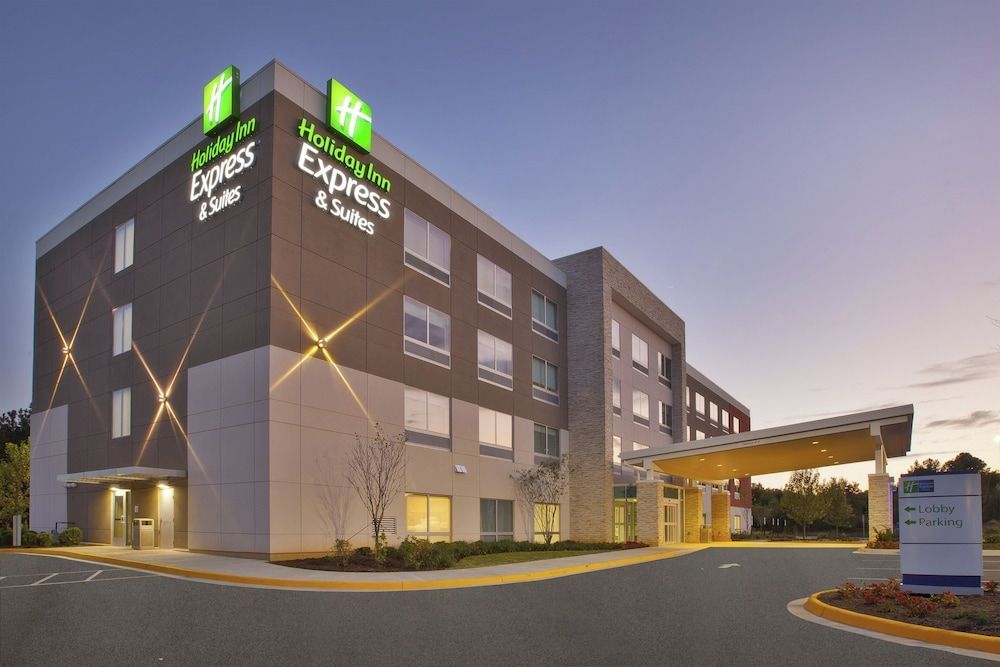 Holiday Inn Express & Suites SOUTH HILL by IHG 1