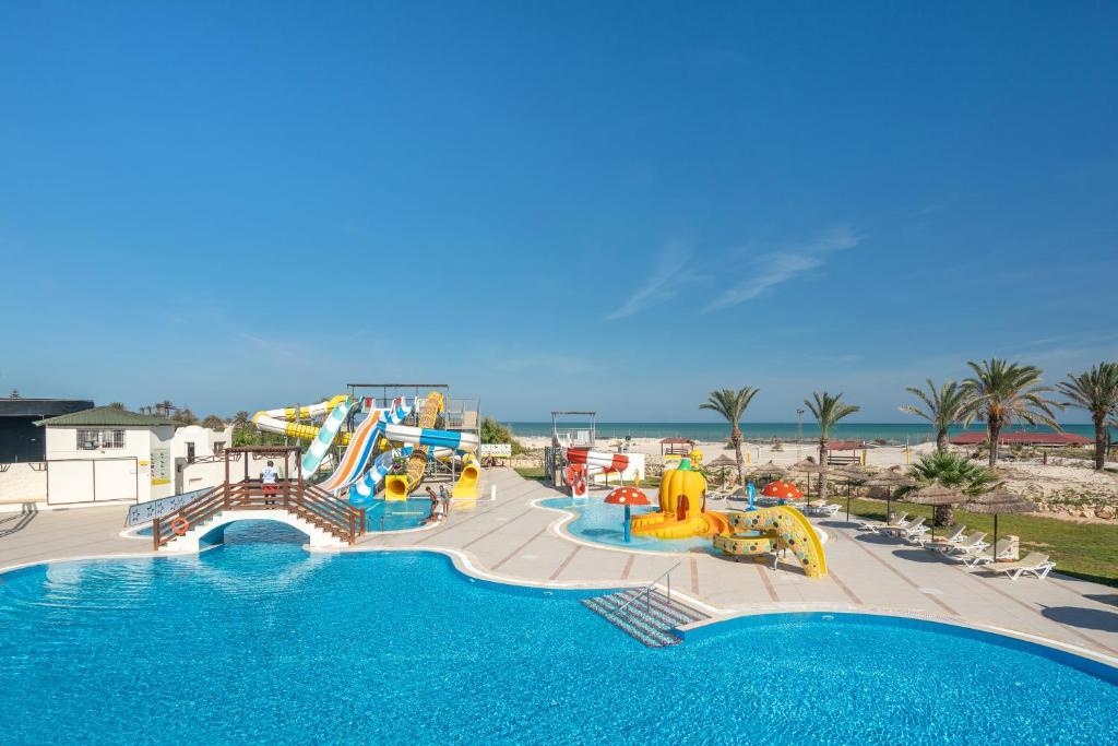 Hôtel Magic Life Penelope Beach 2
