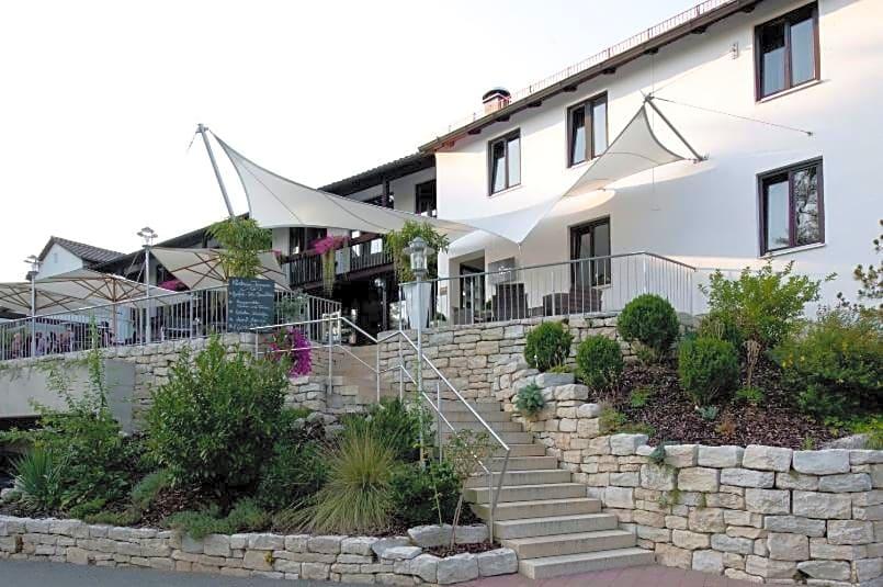 Hotel Seeluna am Klostersee 1