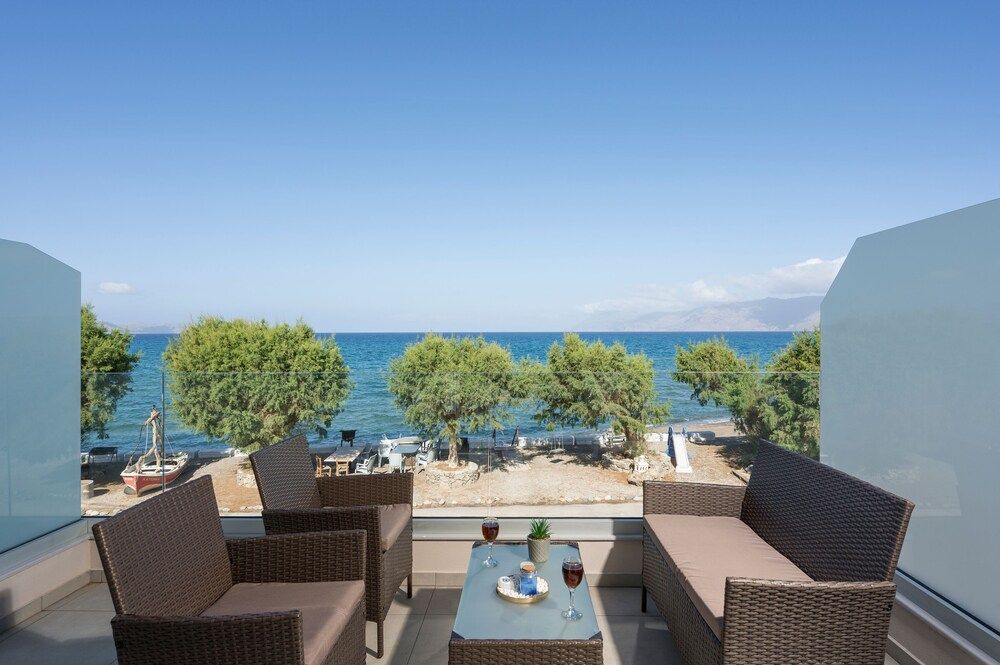 Alexia Seaview Apartments 1