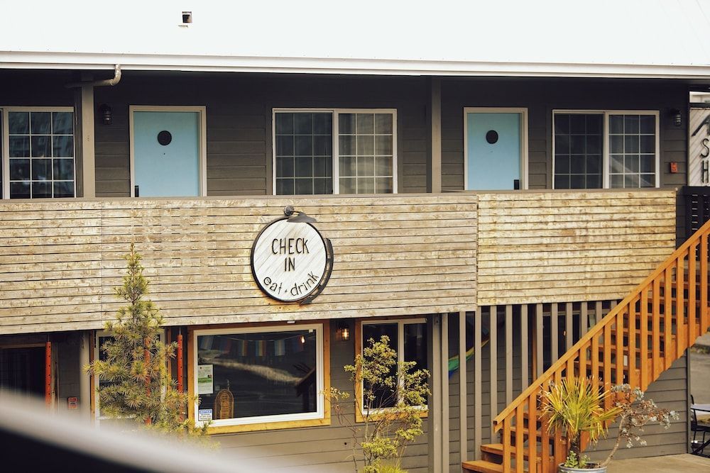 Ashore Hotel 1