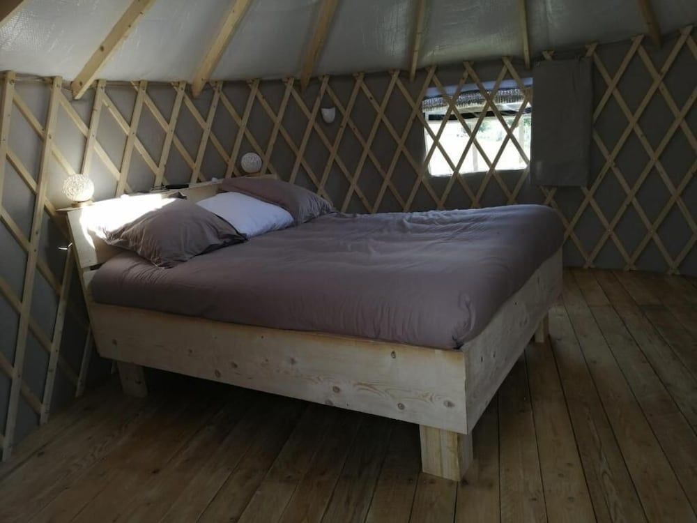 FERME DU CAROIRE 2