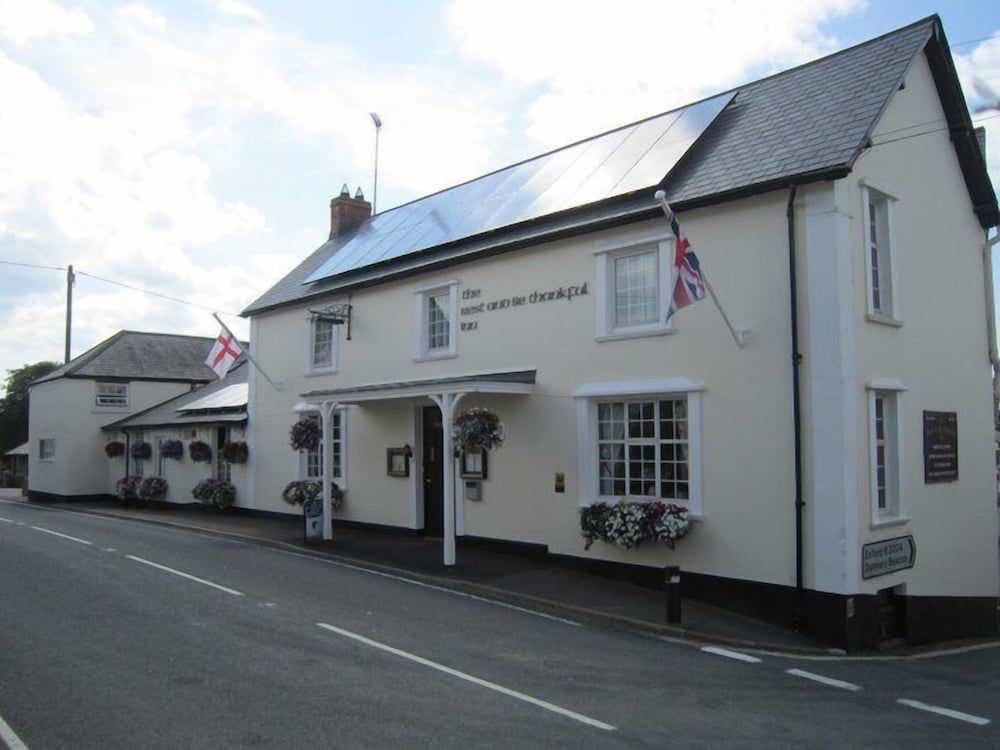 The Rest and Be Thankful Inn 1