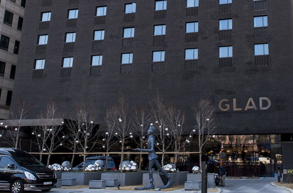 GLAD Yeouido 1