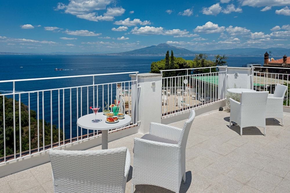 Boutique Hotel Helios 1