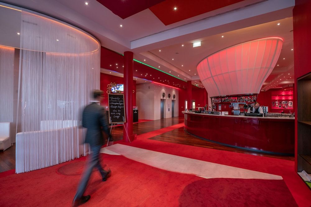 Airport Hotel Basel - Convenient & Friendly 2