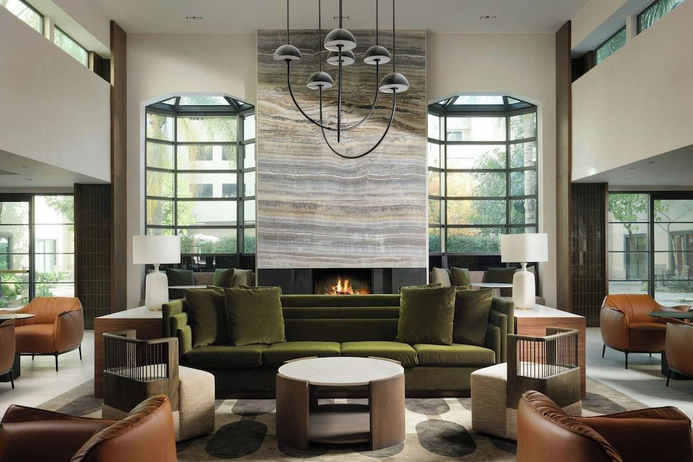 Courtyard by Marriott Los Angeles Pasadena Old Town 2
