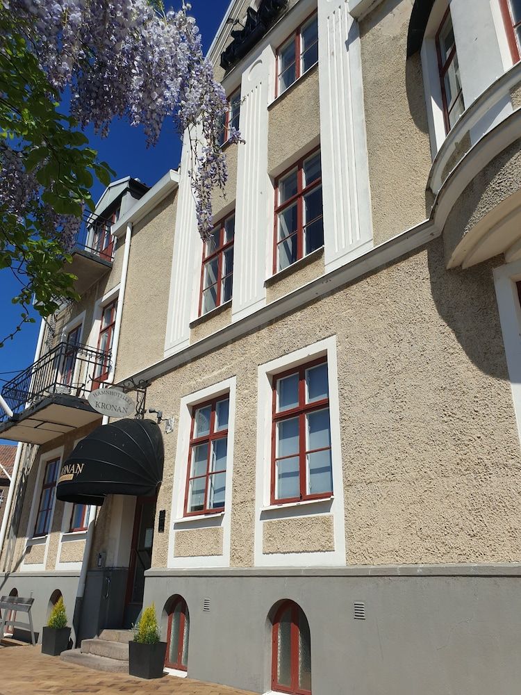 Hamnhotellet Kronan 1
