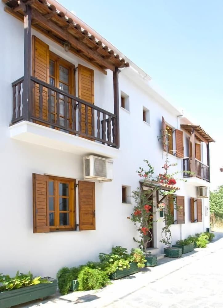 Grecos ZERO SKIATHOS 1