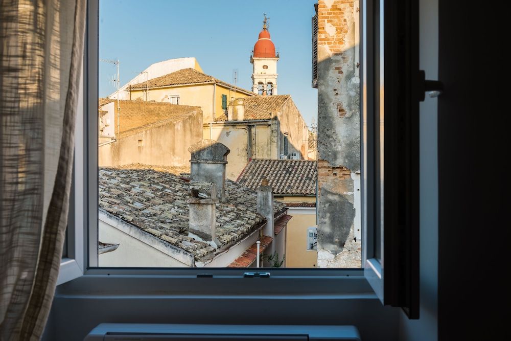 Sky Loft Corfu Old Town Apartments 2