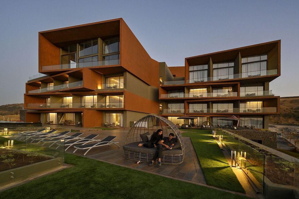 Aria Resort & Spa 1