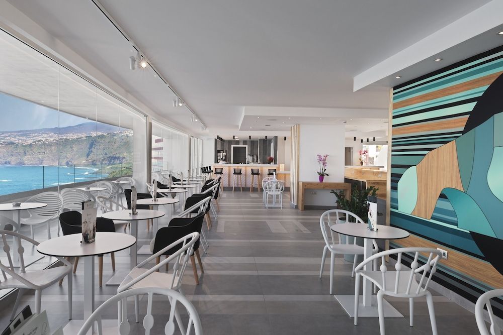 Atlantic Mirage Suites & SPA - Adults Only 2
