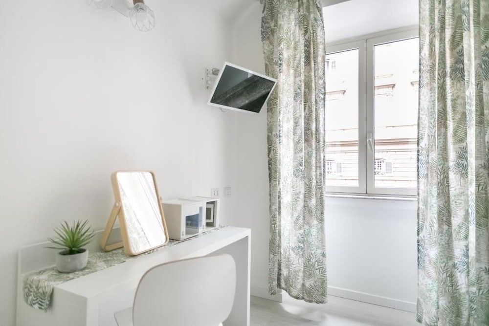 White Candia Guesthouse 1