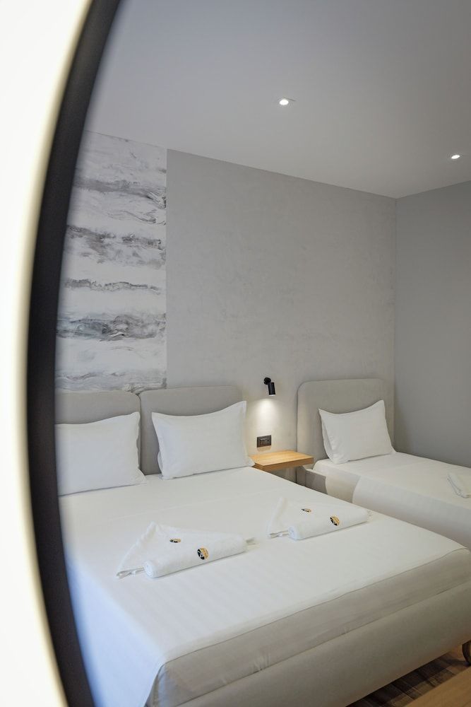 Hotel Kroi 2