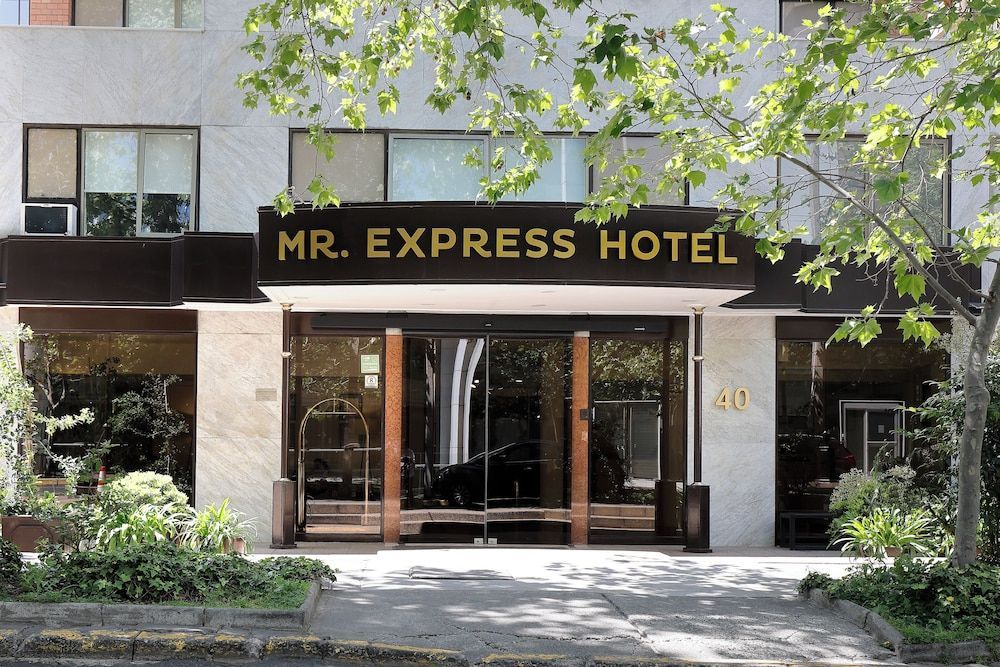 MR Express (ex Hotel Neruda Express) 1