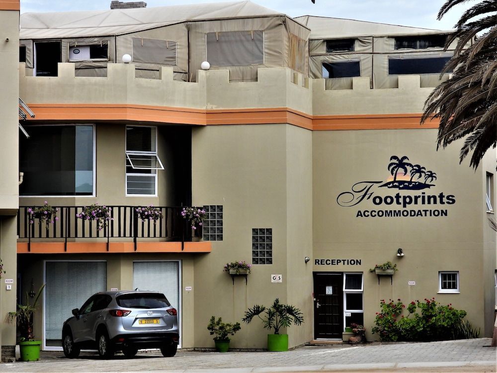 Footprints Self-Catering & B&B 1
