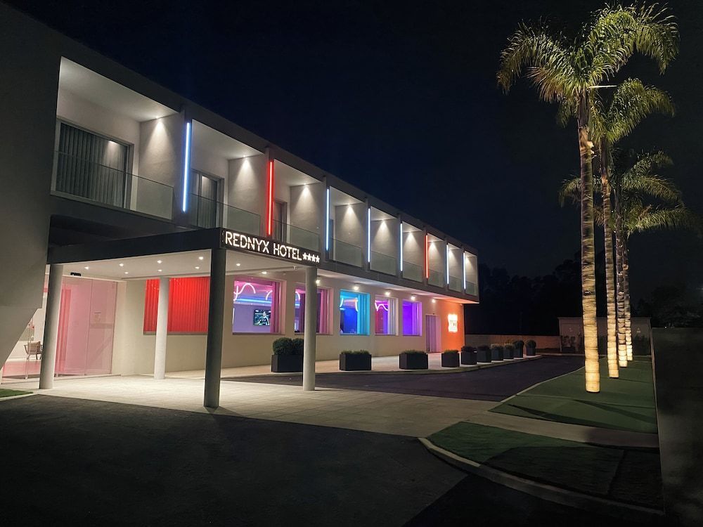REDNYX Hotel 1