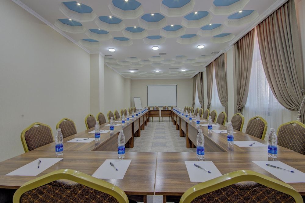 Shah Palace Hotel 1