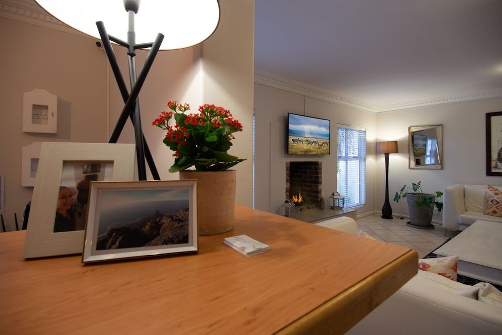 Saffron House Guesthouse 1