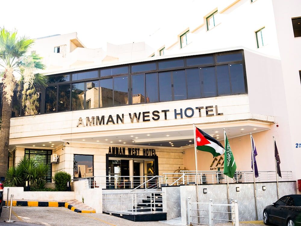 Amman West Luxury Hotel 1