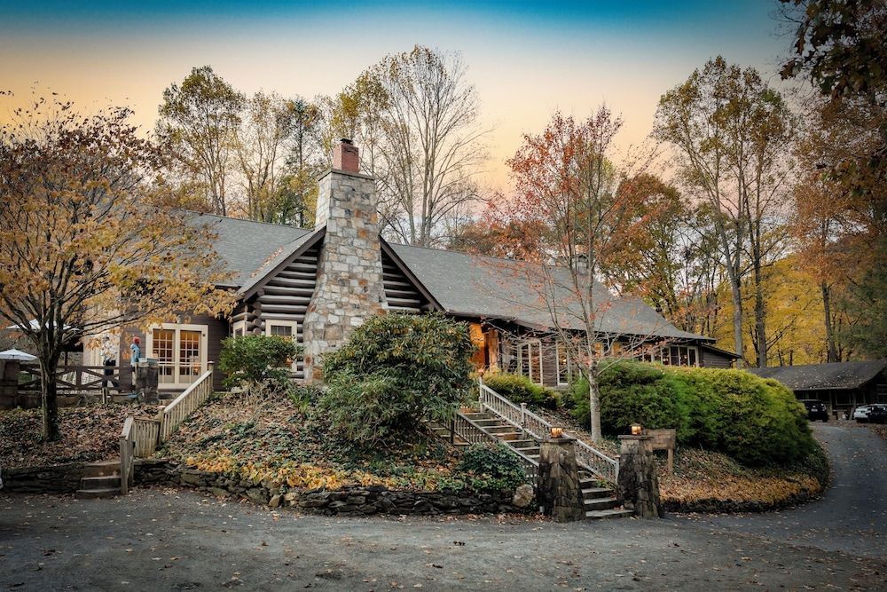 Snowbird Mountain Lodge - All-Inclusive Adventure 1
