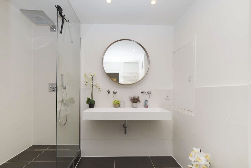 Luxus 70m2 sannierte City Wohnung 1