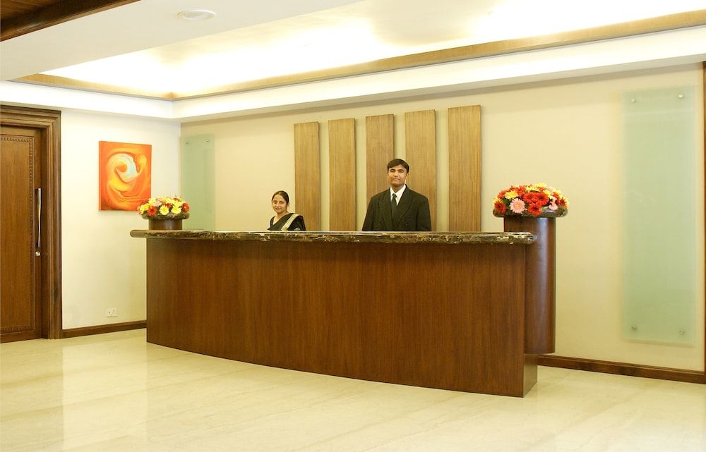 Hotel Express Residency Vadodara 2