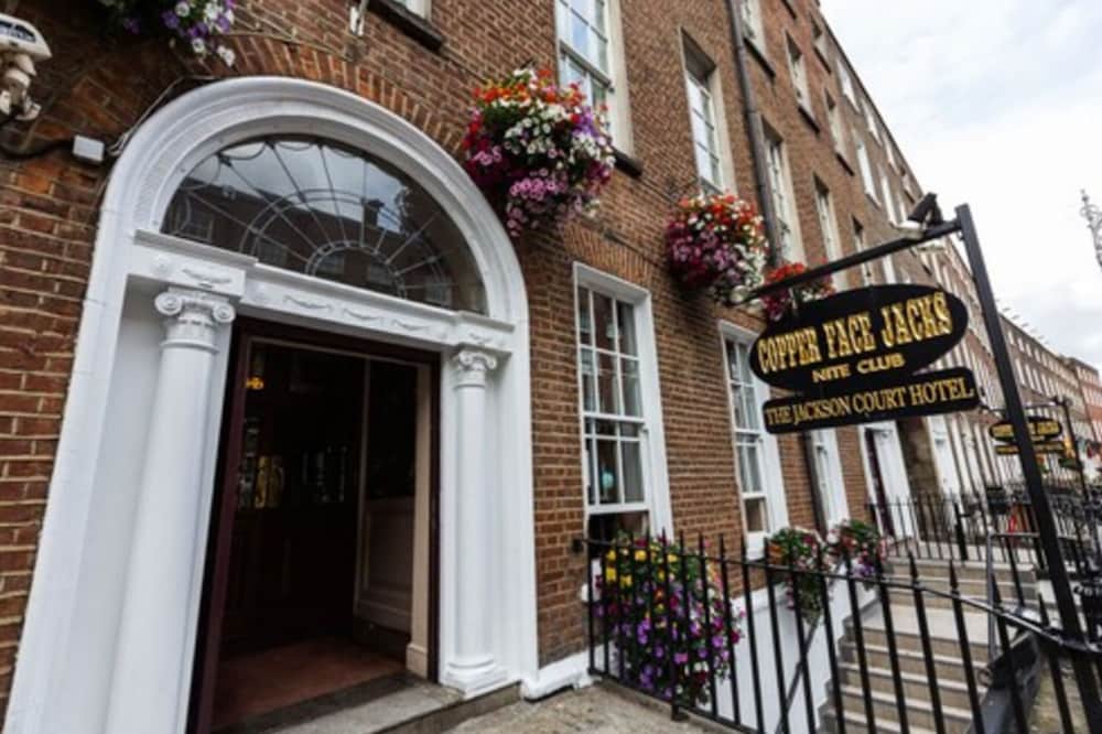 Jackson Court Hotel 1