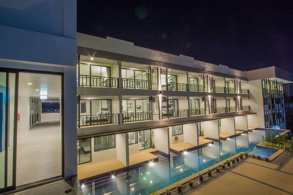 Baba House Phuket Hotel 1